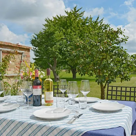 Сasa de vacaciones In Rural Idyll Of The Uckermark Weggun